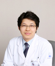 유인식 의료상담원장